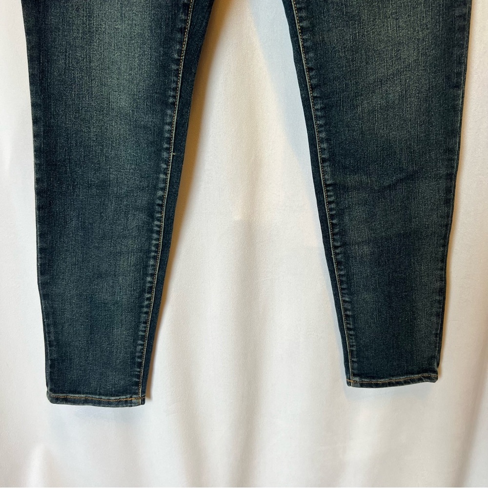 NWT Jessica Simpson Women's Jeans. Skinny Fit Dark Wash - Picture 8 of 12